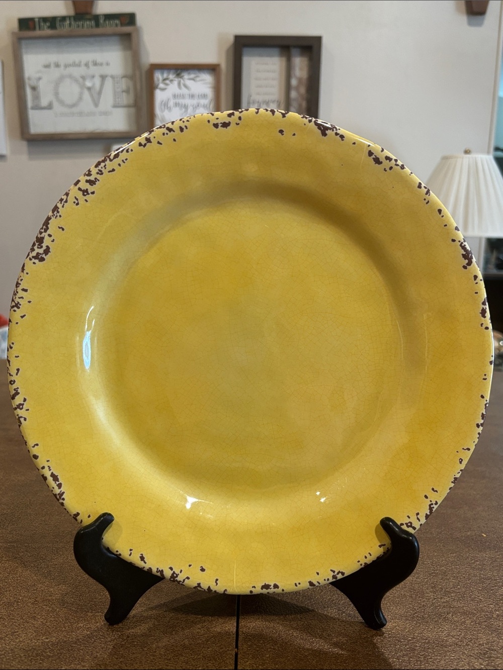 Tommy Bahama Rustic Crackle Tuscan Melamine Plates & Bowls - Picture 3 of 6